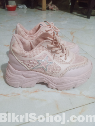 Ladies Sneakers